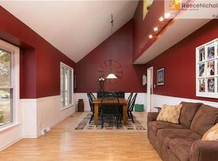 7937 Westgate Dr, Lenexa, KS 66215