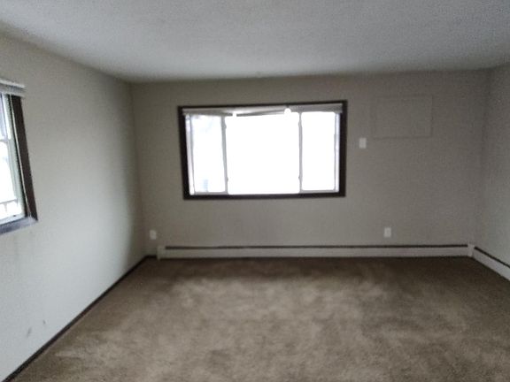 2nd image of 1933 Branch Ave APT 9