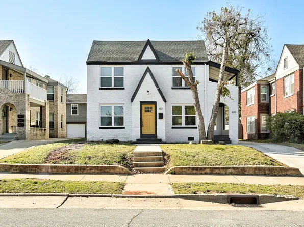 N Gatewood Ave Duplex