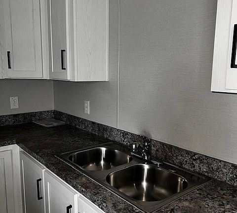 5th image of 333 E Lakewood Blvd #143