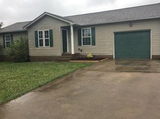 3388 Bradfield Dr, Clarksville, TN 37042