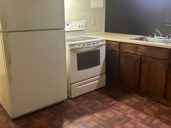 4th image of 5720 Woodward St APT 5