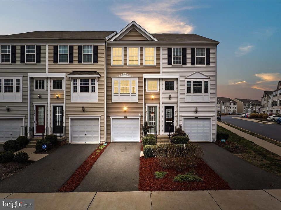 1st image of 8272 Heritage Crossing Ct