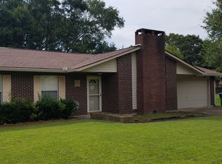 3515 Warwick St, Pascagoula, MS 39581