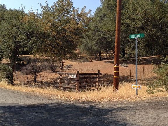 4th image of 5650 Lillian Ln