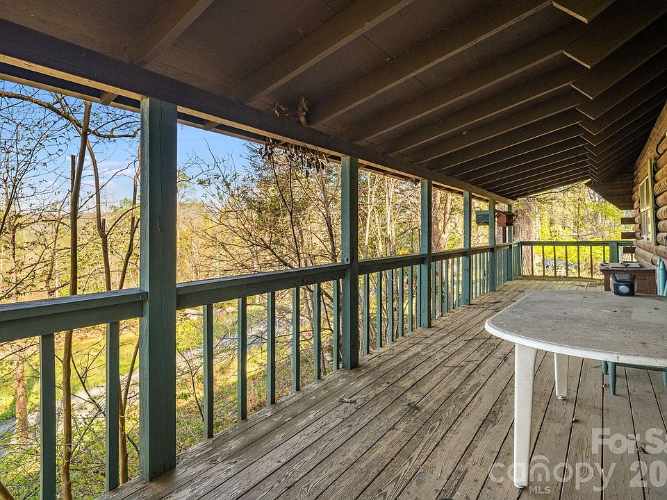 4th image of 770 Echo Hill Dr