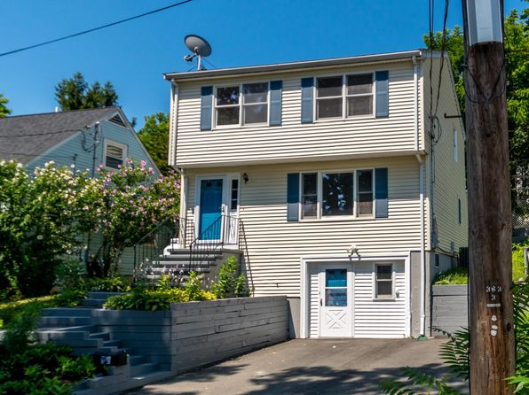 20 Smart St