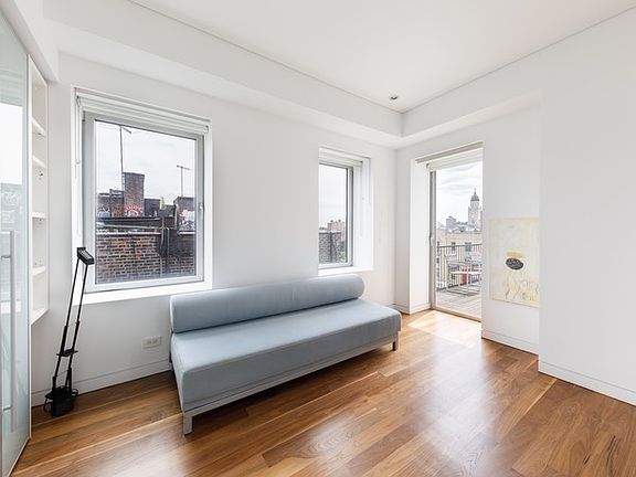 5th image of 128 E 7th St APT 7