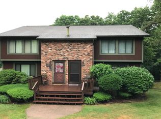 81 Cliffside Dr, Manchester, CT 06042