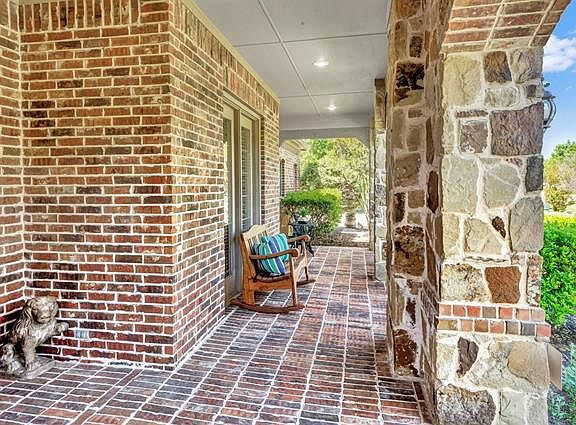 4th image of 6006 Bracknell Dr
