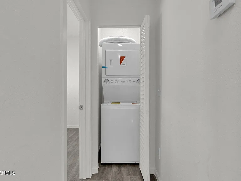 220 4th Ave E #2 — Photo 12