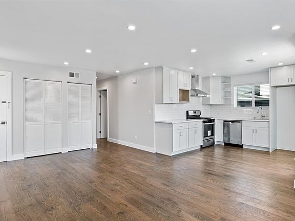 5th image of 52 Avalon Dr