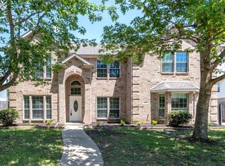 828 Hunters Gln, Murphy, TX 75094