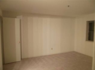 1221 Governor House Circle #FL 2ND, Wilmington, DE 19809