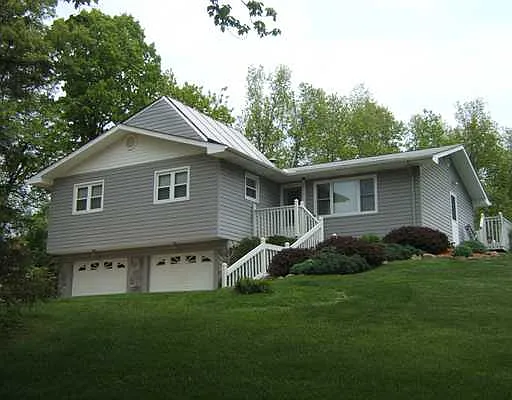11433 Sheridan Rd photo 1