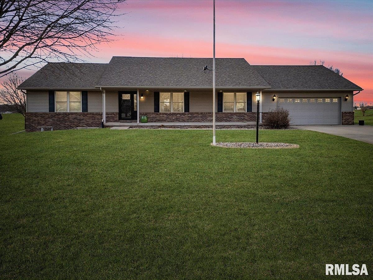 145 Farmview Ct, East Peoria, IL 61611 | Zillow