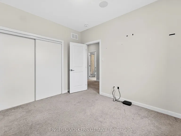87 Coco Pl — Photo 24