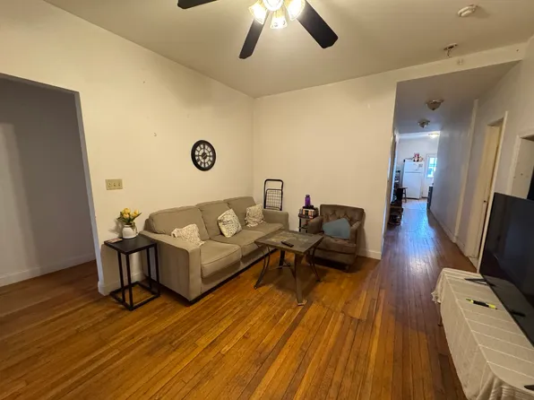 33 Egremont Rd APT 2, Boston, MA 02135