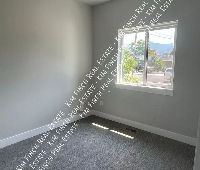 1070 S 800 W #BASEMENT — Photo 13