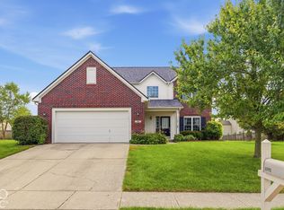 1091 Scarlet Quarry Cir, Avon, IN 46123