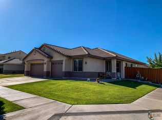 202 Jackrabbit Dr, El Centro, CA 92243