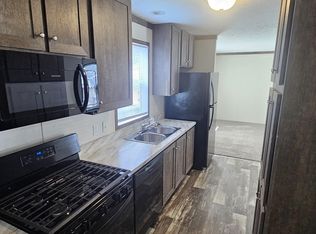 167 Birch Ct #167, Belleville, MI 48111