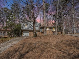 2738 Monarch Dr, Ellenwood, GA 30294