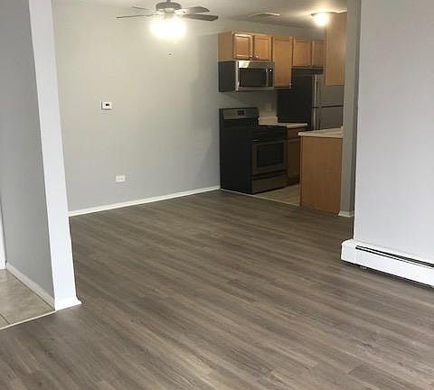 2nd image of 876 Cider Ln APT 303