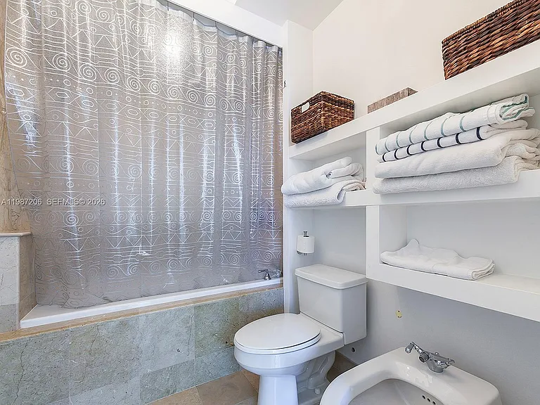 1500 Ocean Dr #Penthouse 10 — Photo 13