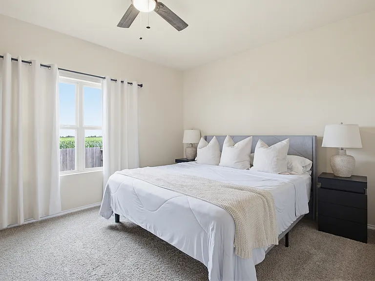 2038 Chelsea Grv — Photo 21