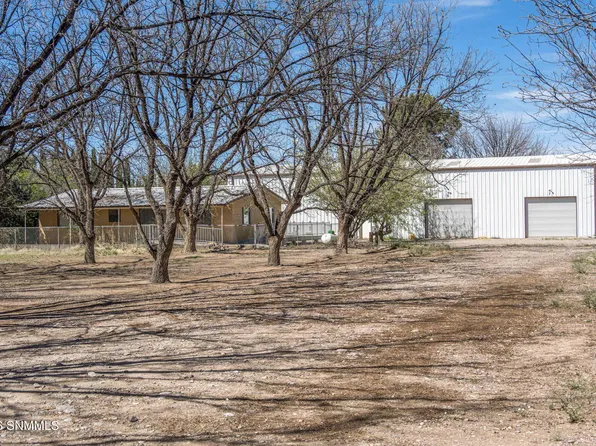 215 Polvadera Ave, Rincon, NM 87940