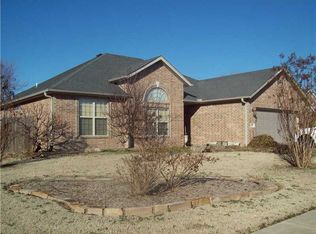 4720 Trail Dust St, Fayetteville, AR 72704