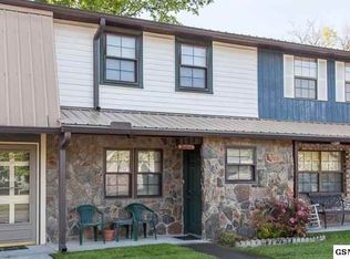 625 S Asbury Dr #U12, Pigeon Forge, TN 37863