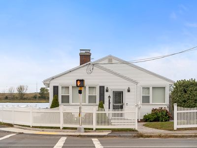 371 N Shore Rd, Revere, MA, 02151