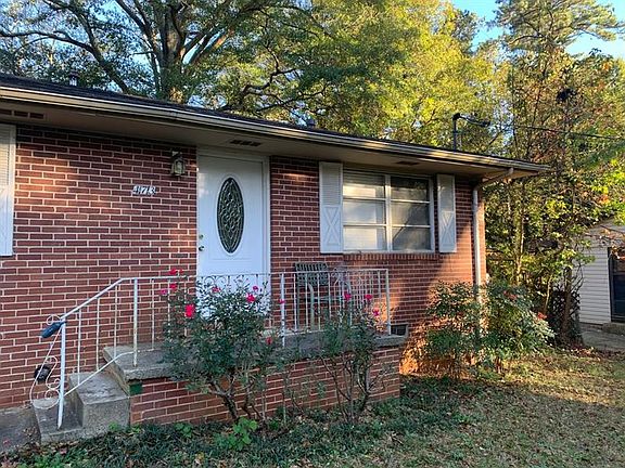 3rd image of 473 Virginia Pl SE