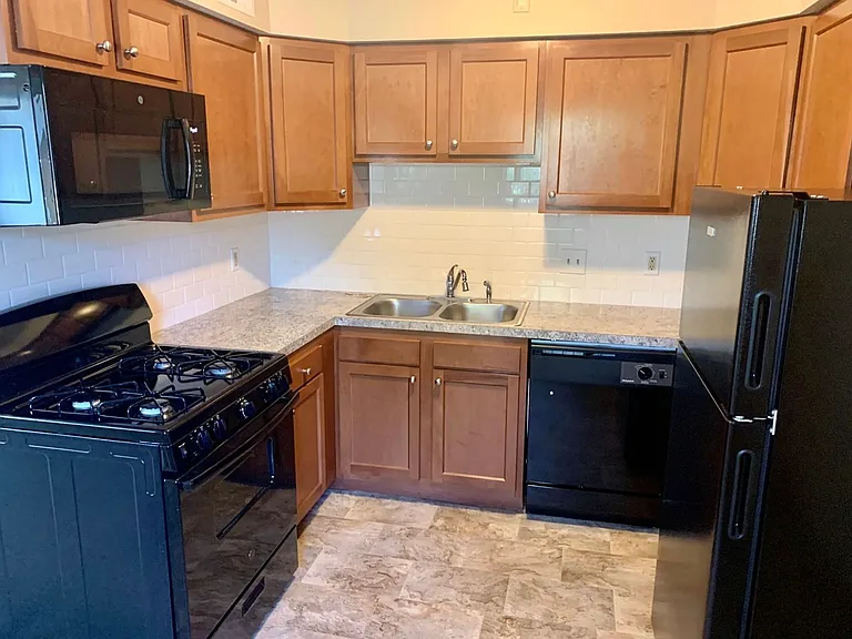Indian Village Apartments — Photo 19