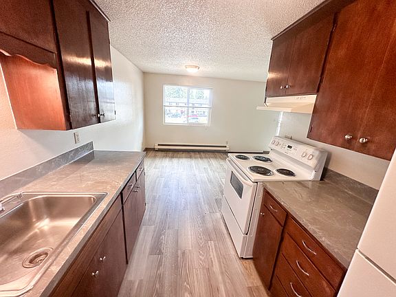 5th image of 1123 10th St #18018709