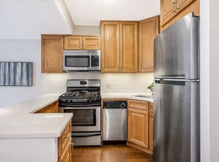 230 E Ontario St #183, Chicago, IL 60611