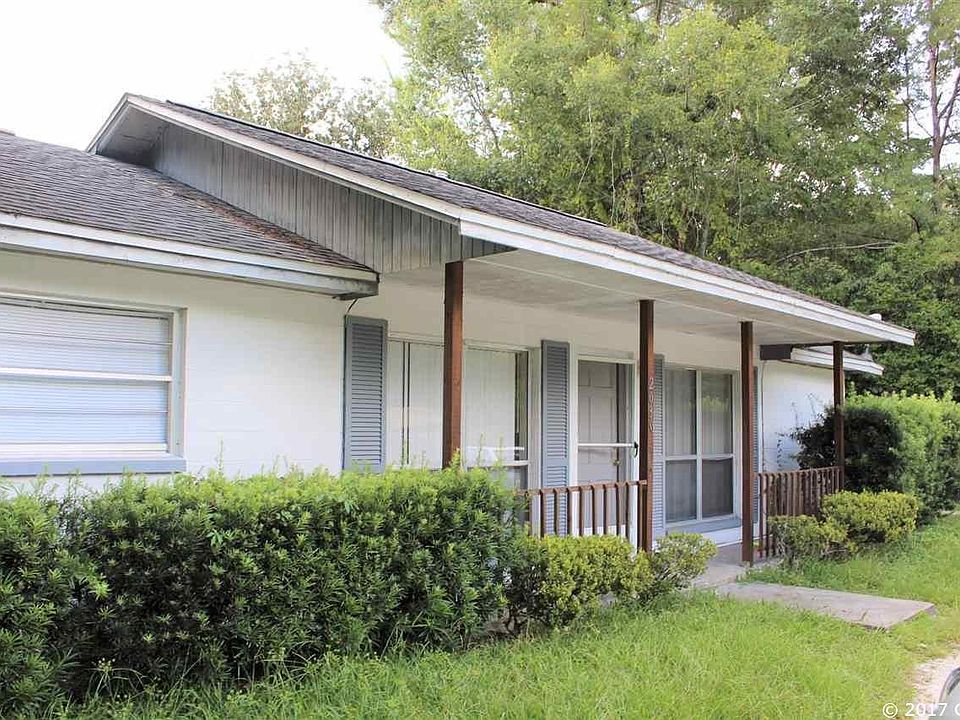 1st image of 2030 NW 55th St
