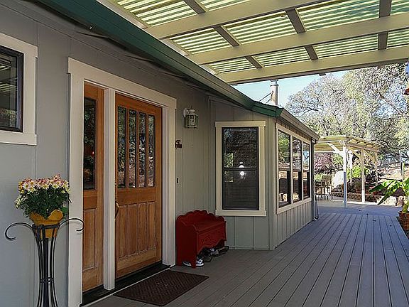 2nd image of 14044 Beyers Ln