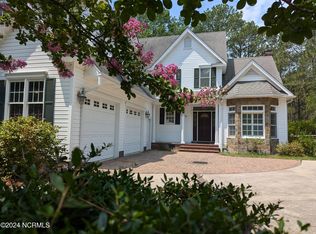 180 Rountree Ln, Southern Pines, NC 28387
