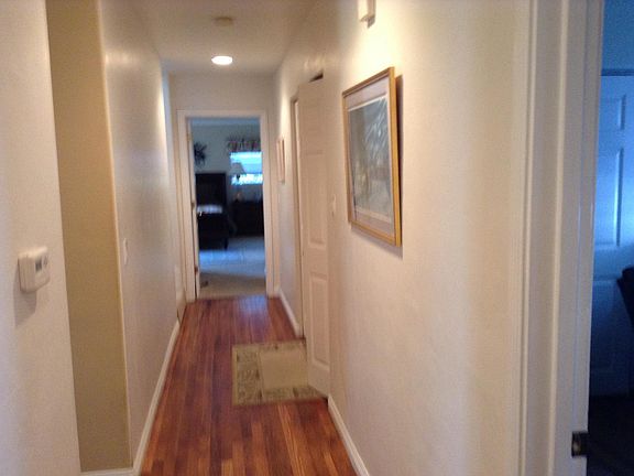 2nd image of 412 I Ave