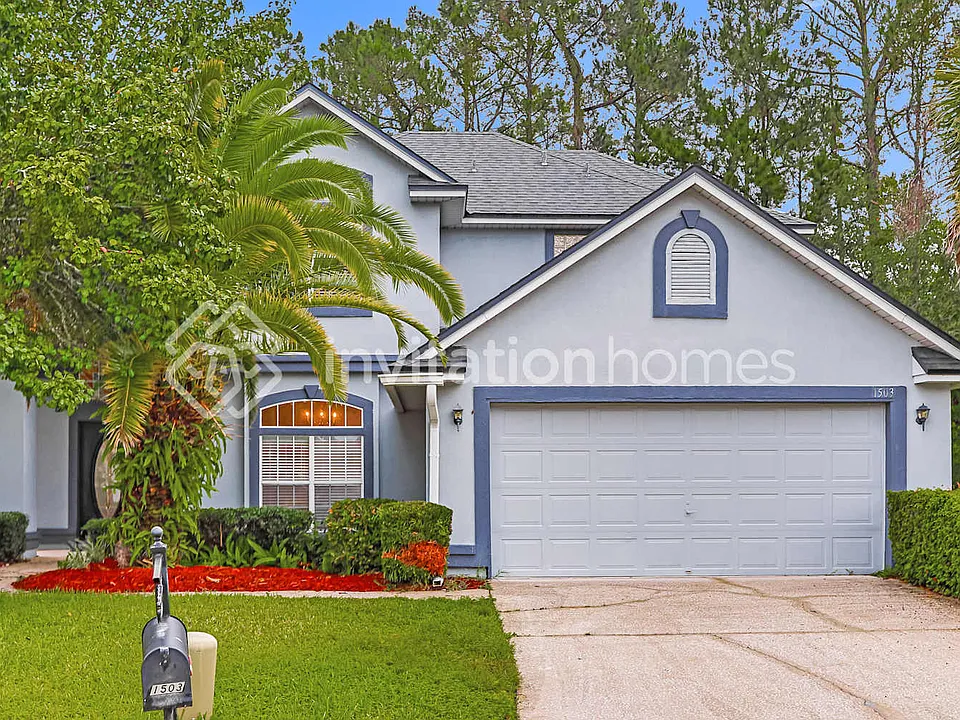 1503 Blue Heron Ct