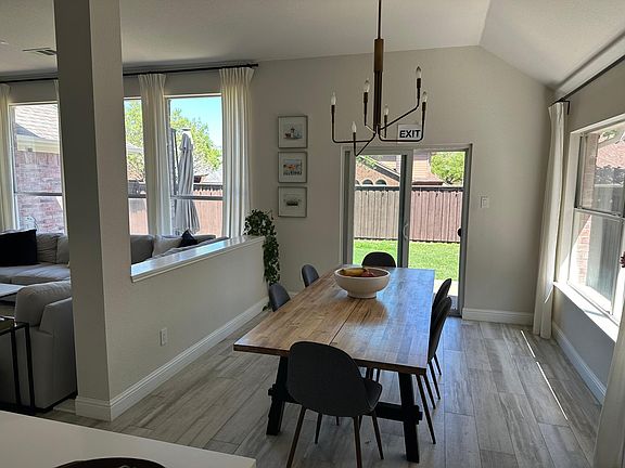 5th image of 5904 Sidney Ln