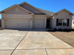 108 High Leaf Dr, Harvest, AL 35749