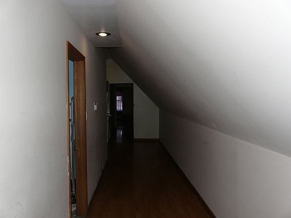 4th image of 2843 S Kildare Ave
