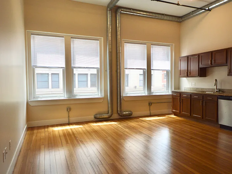 906 Main St #520 — Photo 5