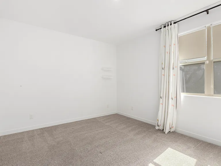 1131 E Marlin Dr — Photo 18