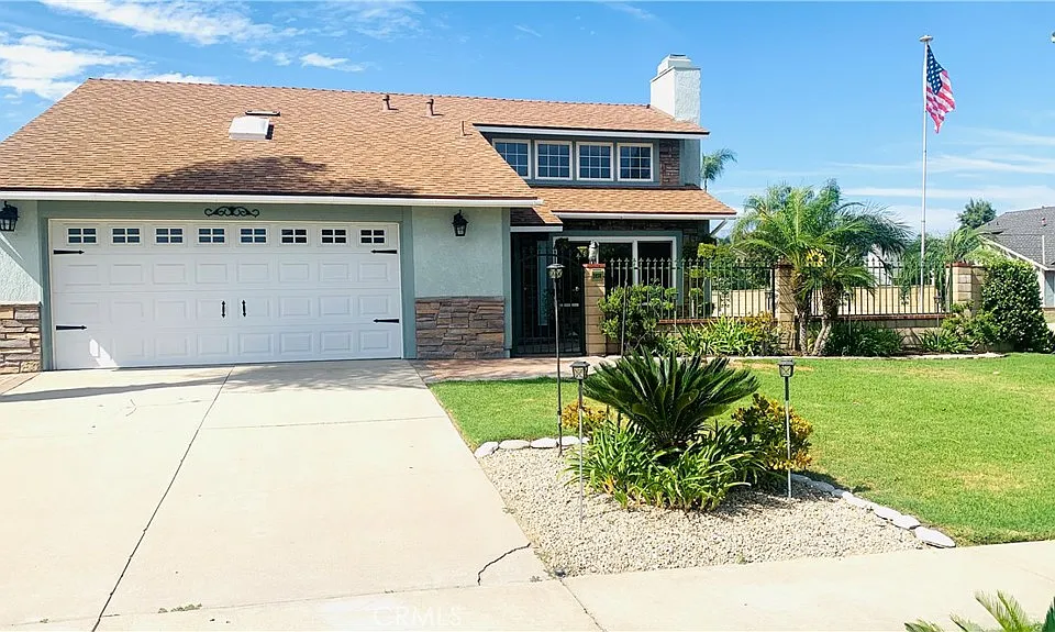 3830 Daisy Dr