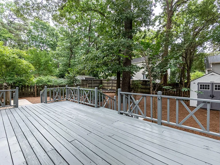 2621 Sawmill Rd — Photo 33